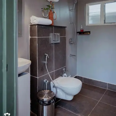 Enjoy all modern amenities from luxury washrooms to wi-fi. 