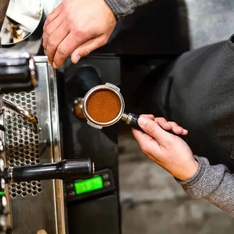 Get expert advice on equipment, grind size, and brewing techniques tailored to you.