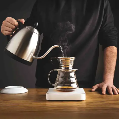 Master brewing methods like Pour Over, French Press and Aero Press. 