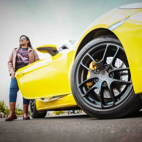 Double the adrenaline with an additional 15 KM drive and photoshoot (Add-On)