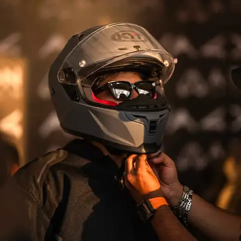 Tech & safety briefing with safety gear