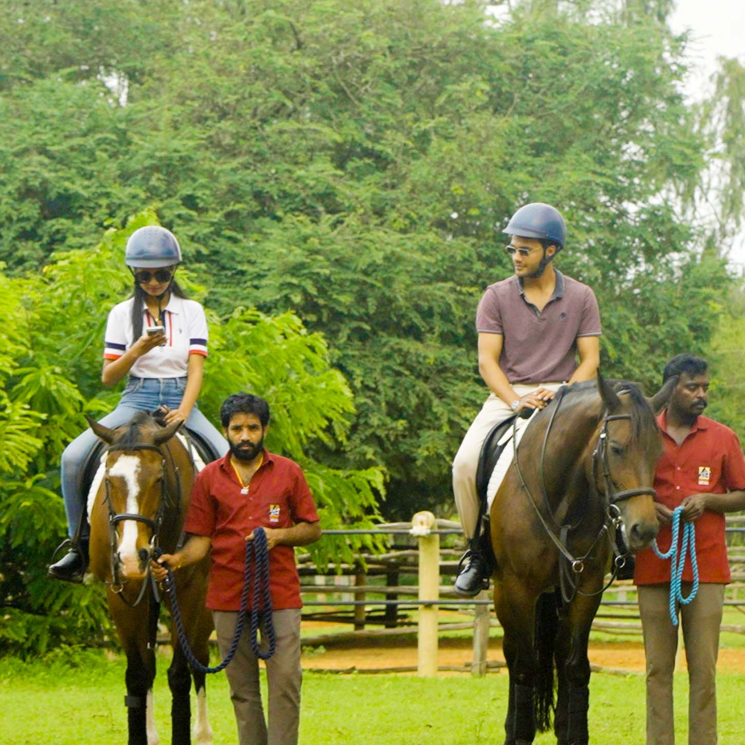 Experiential Date: How Private Horse Riding Sparks Romance!