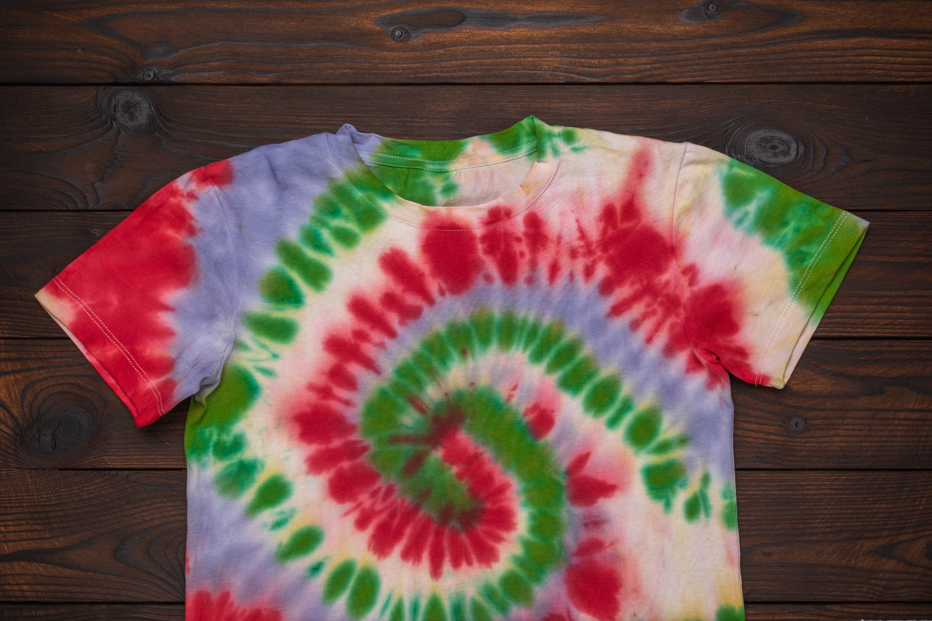 I Tried the DIY Tie Dye Art Experience and Loved Every Moment